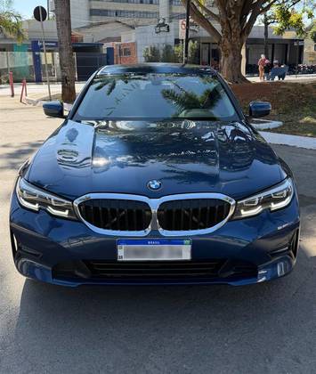 BMW 320i 2.0 16V TURBO FLEX GP AUTOMÁTICO BMW 320i 2.0 16V TURBO FLEX GP AUTOMÁTICO